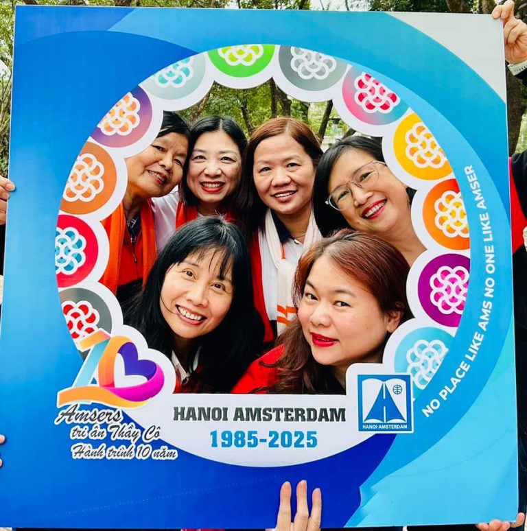 Amser Tri Ân – 10 năm chăm sóc thầy cô