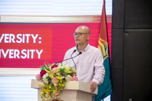 GS. Trần Ngọc Anh – Từ Tiến sĩ Harvard đến Giáo sư Đại học hàng đầu Hoa Kỳ để không ngừng kiến tạo những di sản tri thức bền vững